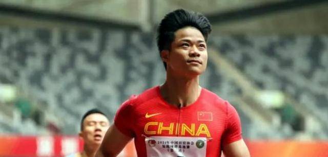 中國17歲小將100米10.21，遠超同期蘇炳添，科學訓練前途無量