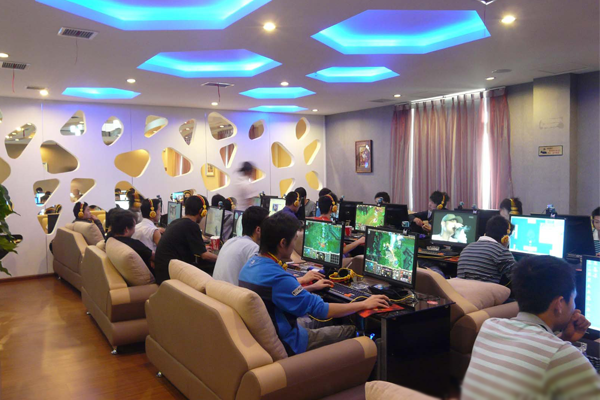 賄賂電工15萬,電表停擺?網吧四年竟偷電102萬度!